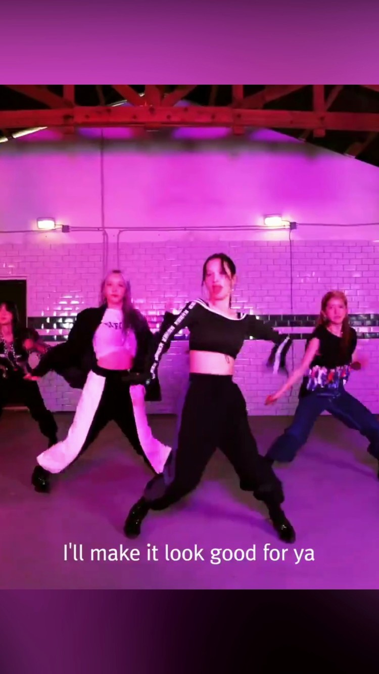 - WJSN THE BLACK-《Easy》宝藏歌曲推荐