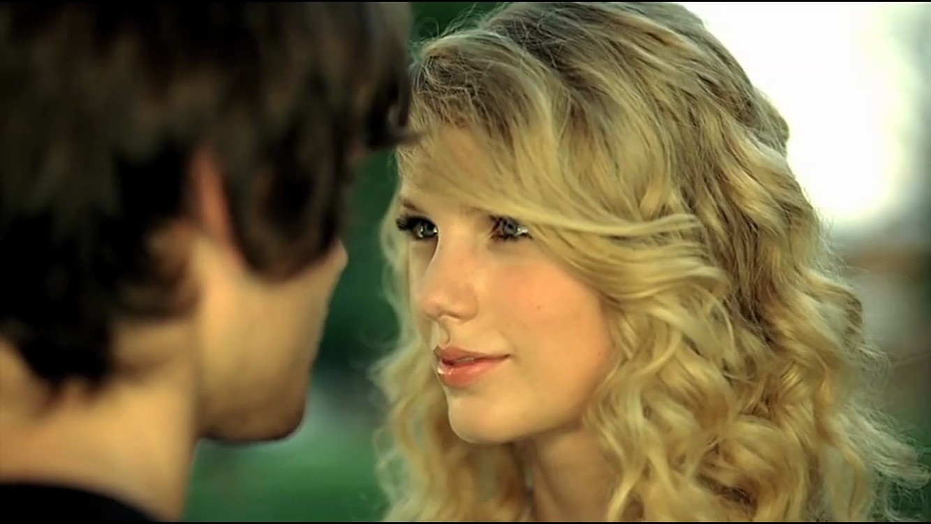 taylor swift《love story》官方中英字幕mv