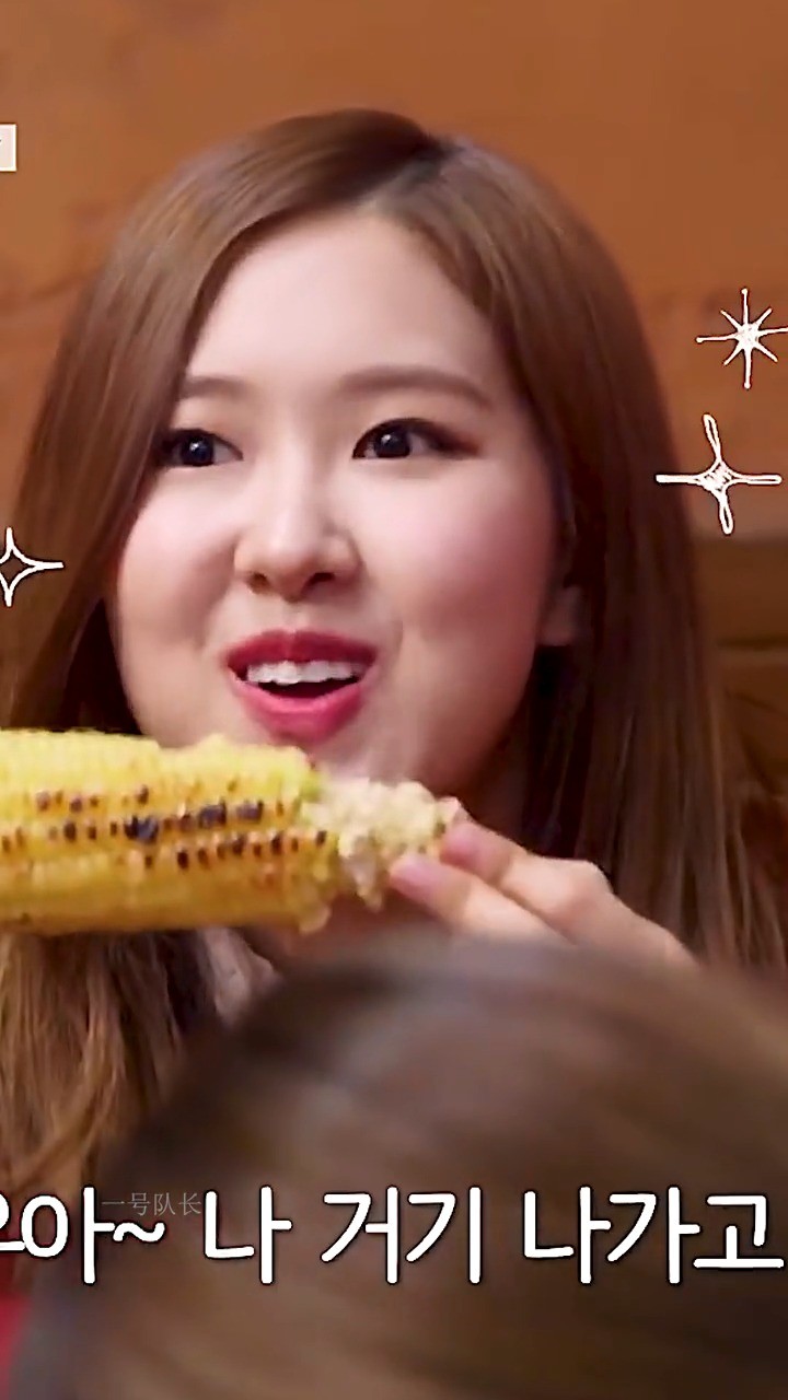  - 谁家的花栗鼠跑出来啦