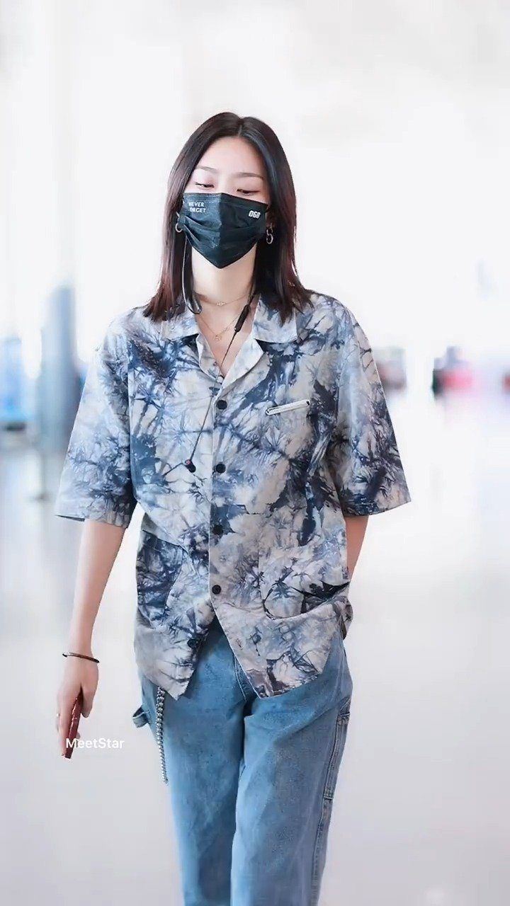  - 曾可妮好帅啊