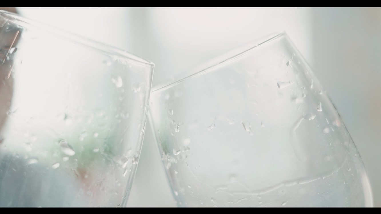  - 分手以后就是陌生人