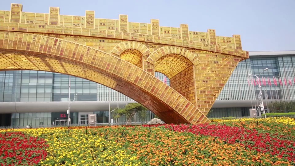  - 《党是春天的阳光》 作词：顾红干 作曲：侯德炜 演唱：戴辰茗