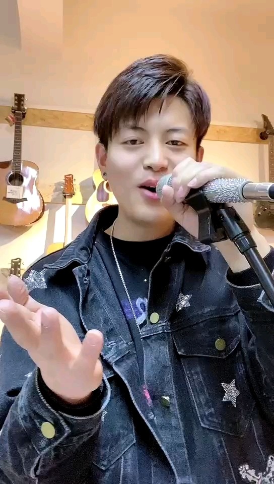  - 寇麟翻唱走马片段