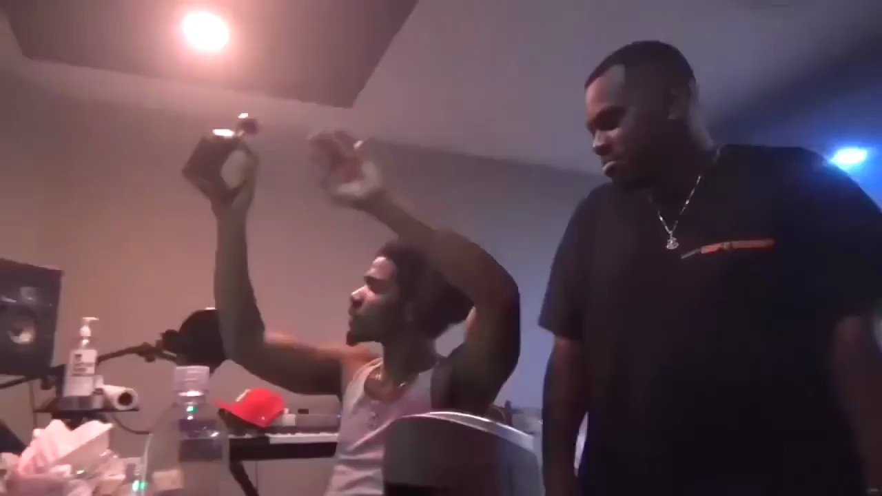  - Smino《Luv 4 Rent》专辑录制的背后，是一场灵魂的交融盛宴