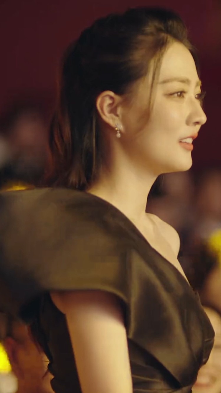  - 《Follow Your Dream》勇敢追随心中的梦想