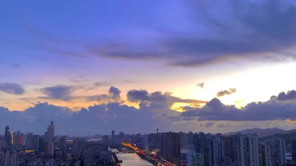  - 💕“听山河把春风酿成千言万语  吹过故人旧里.”💕