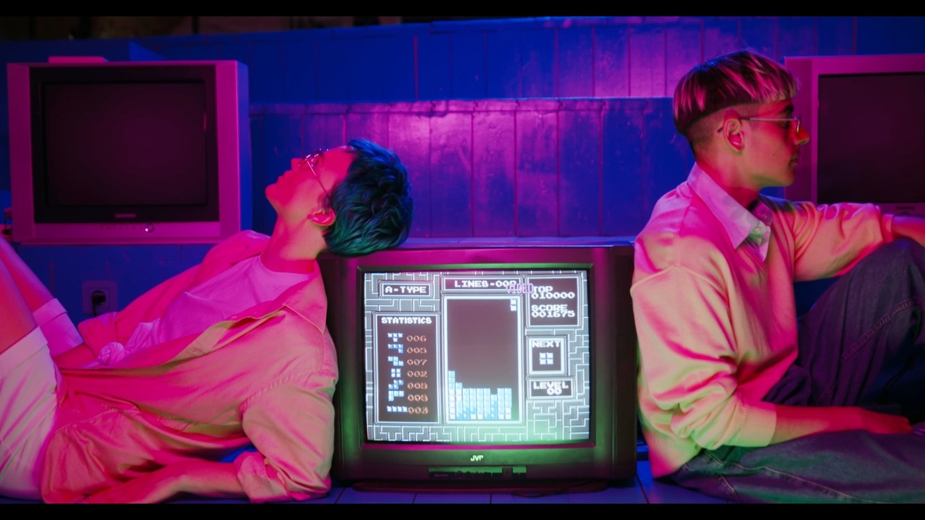  - Levinti - Run! Dream! Away!