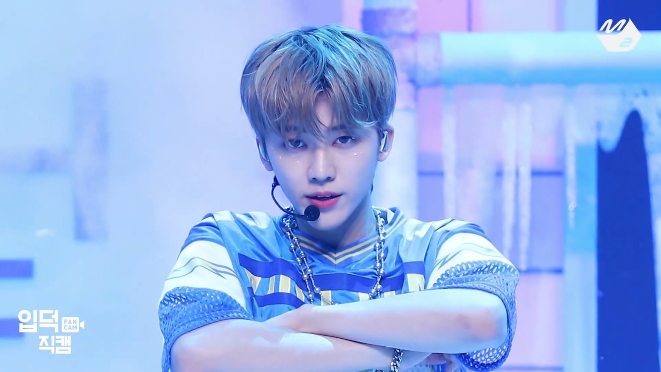 罗渽民《缓冲中 (glitch mode) 》220331打歌舞台横版直拍