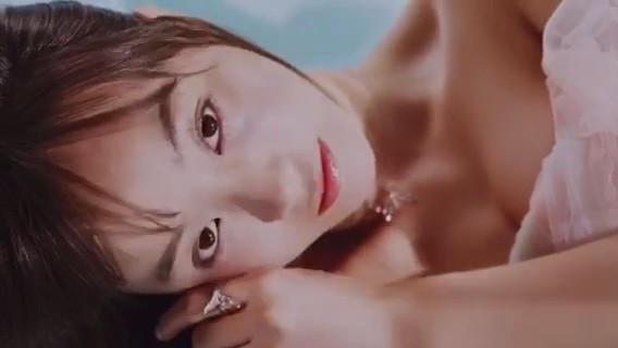  - 💌 胡意旋 𝕏 周大福 💌