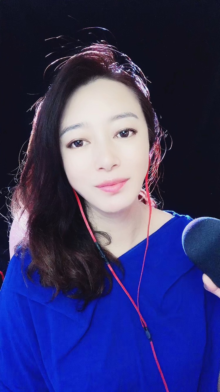 刘艺佳纸短情长连我这个懵懂的少年都听哭了