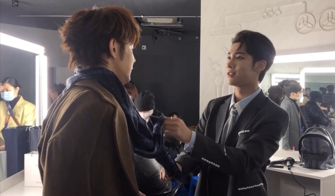 丁泽仁成功追星汪东城