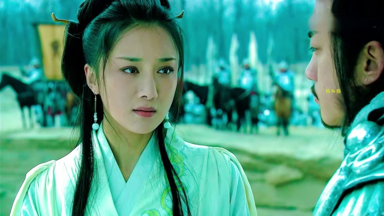 李依晓 十年对比,虞姬是真的美,柔弱不能自理是我对她最大的误解