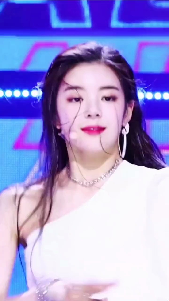 - 孩子又长大一岁崔粒公主