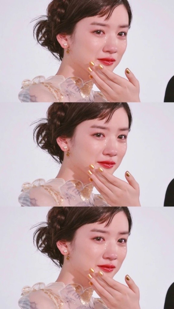 哭的梨花带雨,老阿姨的心里一颤一颤的  #永野芽郁 #盛世美颜  #回忆