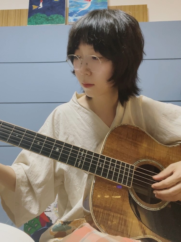  - 弹着我心爱的土吉他