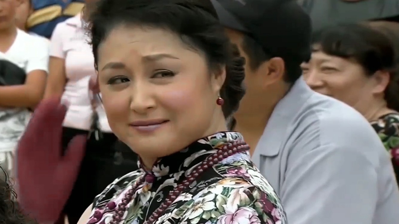 谢大脚是于月仙,但于月仙不只是谢大脚