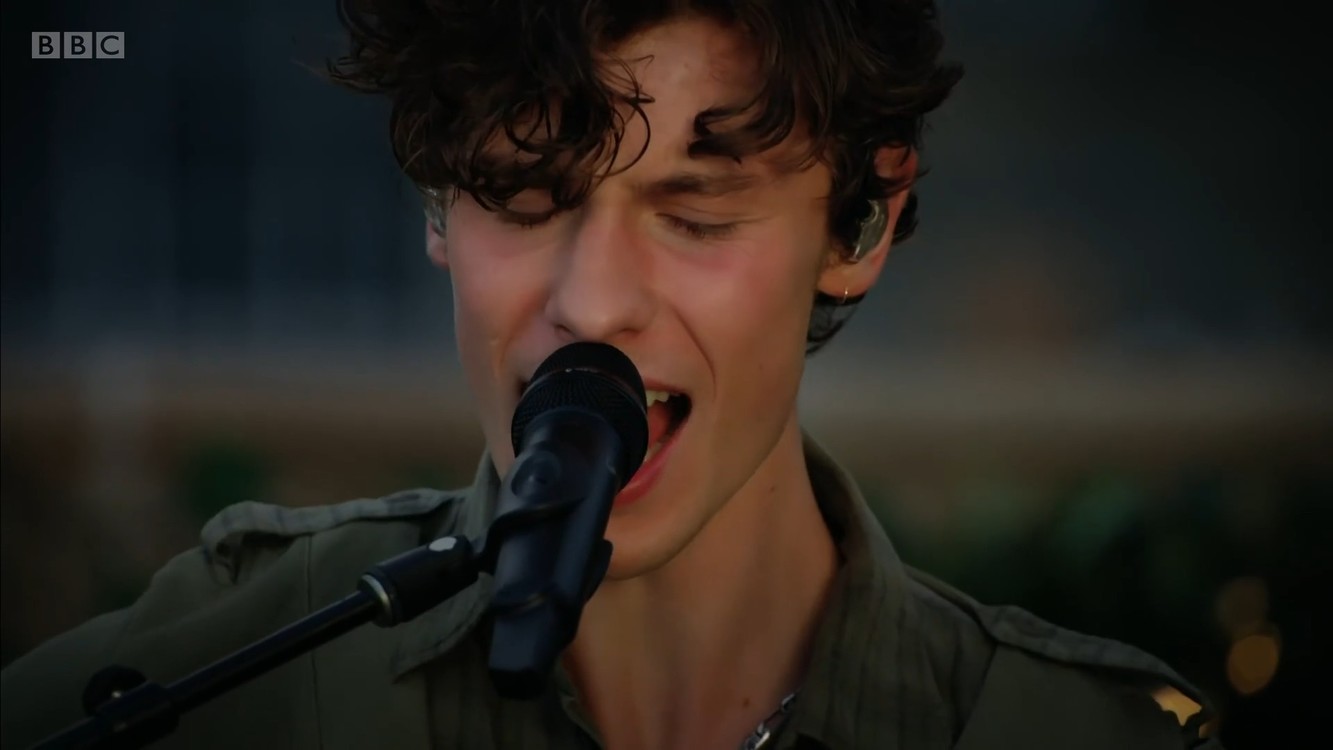 shawn mendes 最新bbc"为地球奋斗奖"表演《wonder》