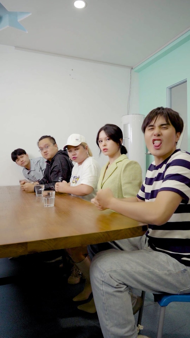  - 我感觉谁在假唱！