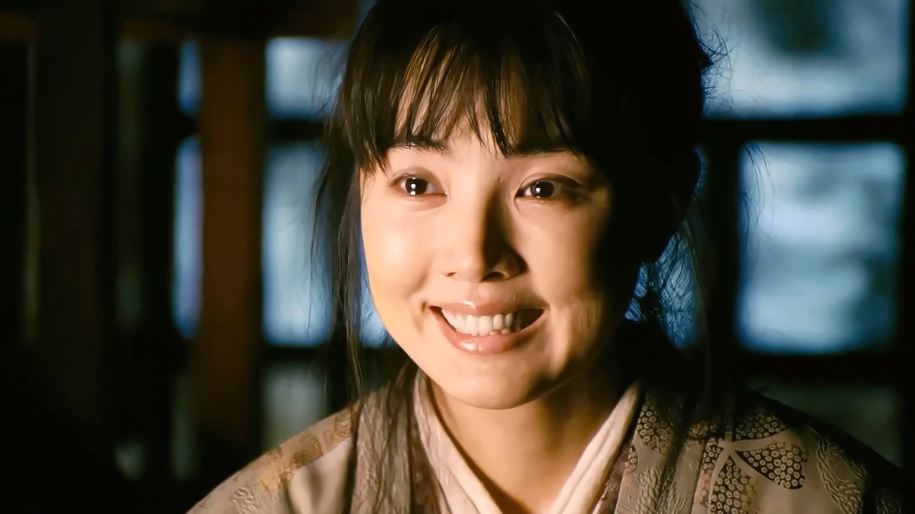 李丽芬一首爱不释手三千宠爱在一身旋律优美大气好听