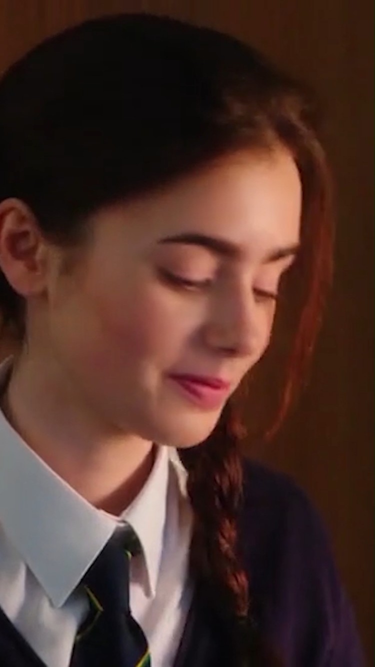  - stay 怎么可以当着大美女的面撩其他女孩