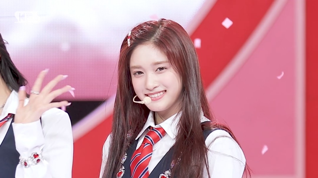 李瑞《love dive》220410打歌舞台横版直拍