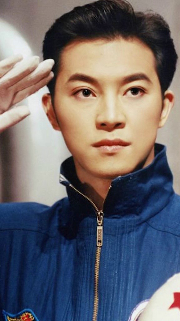 原来沙子爹年轻时,也是个娇弱书生,舔唇那一下,啊啊啊!