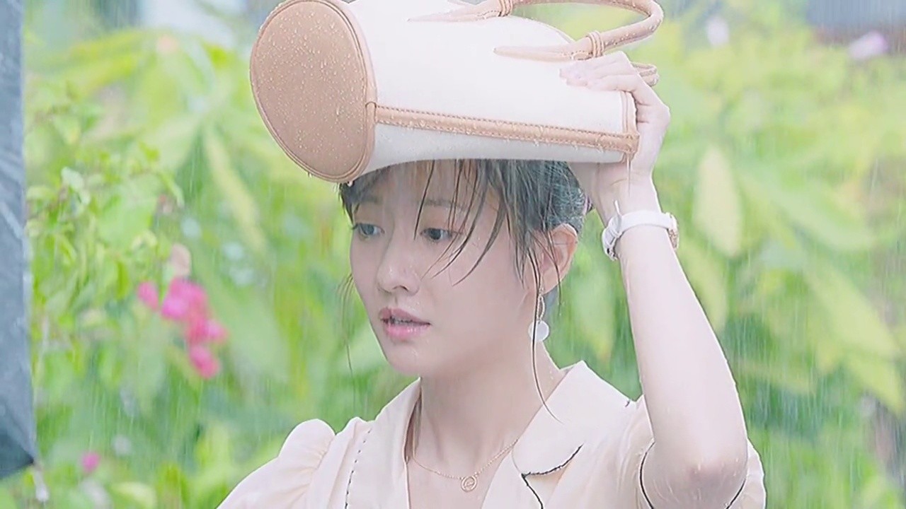 落海_任然 任然《落海》,旋律忧伤,入心悦耳-高清mv在线看-qq音乐