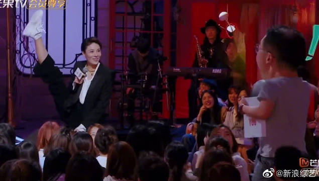  - 张蓝心的侧踢