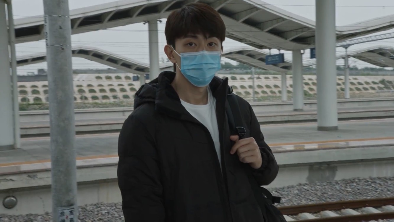 - 邓伦《我叫大连》预告片