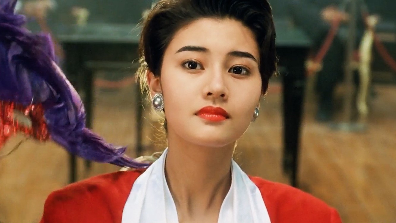 女生版本的《17岁》配上李嘉欣巅峰颜值,勾起自己青春岁月