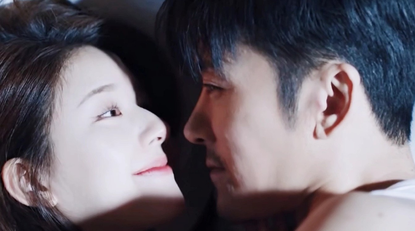 - 《我爱你胜过你爱我》演唱:冷漠/杨小曼