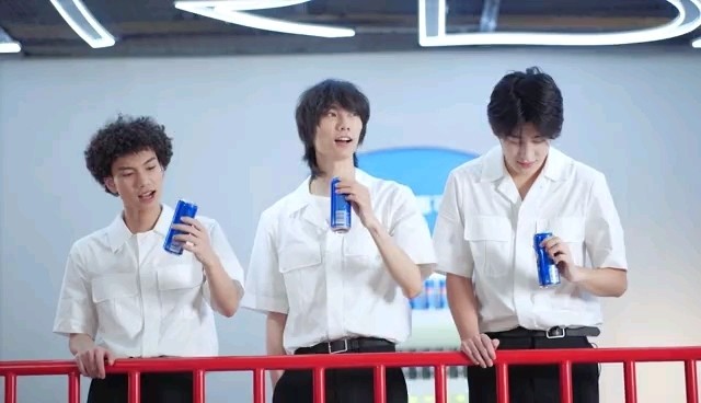  - 马田原 × rainbow × 达西：第一次拍广告