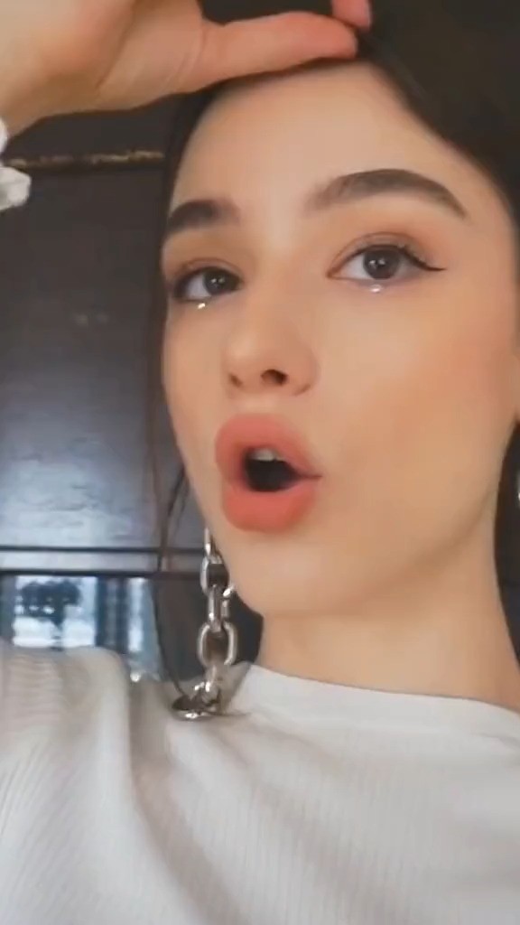  - 确定过眼神，是我要不起的人！