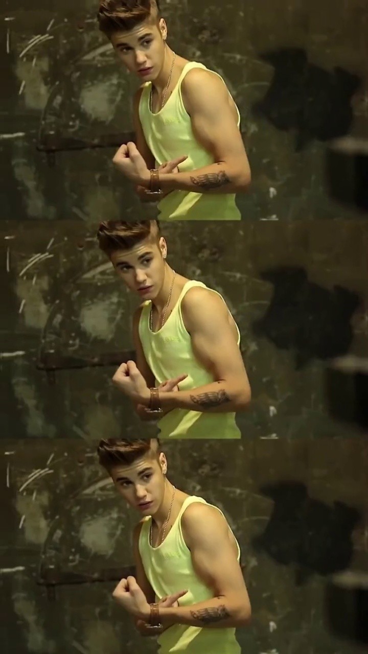 justinbieber "追的第一个星,买了好多他的cd.