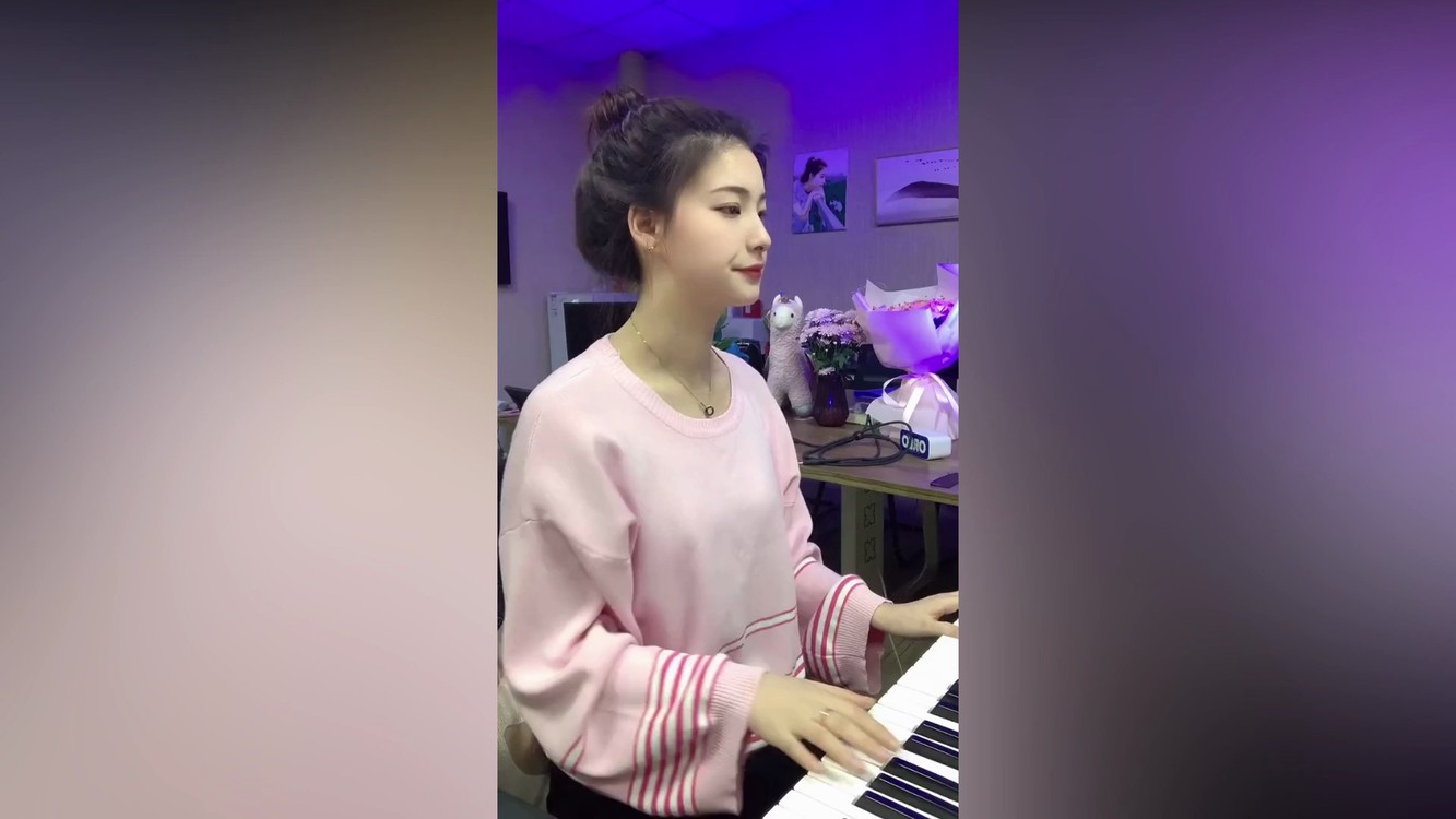 葛漂亮-《突然的自我》女生翻唱版