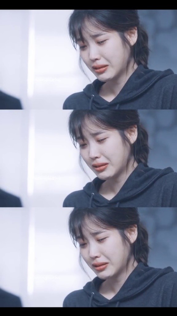 "因为你 让我感到很幸福" #iu  #我的大叔     #秃头文化