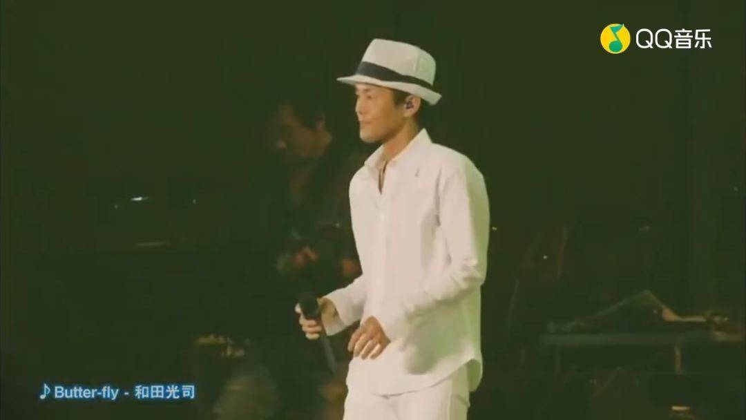 - 数码宝贝主题曲《Butter Fly》