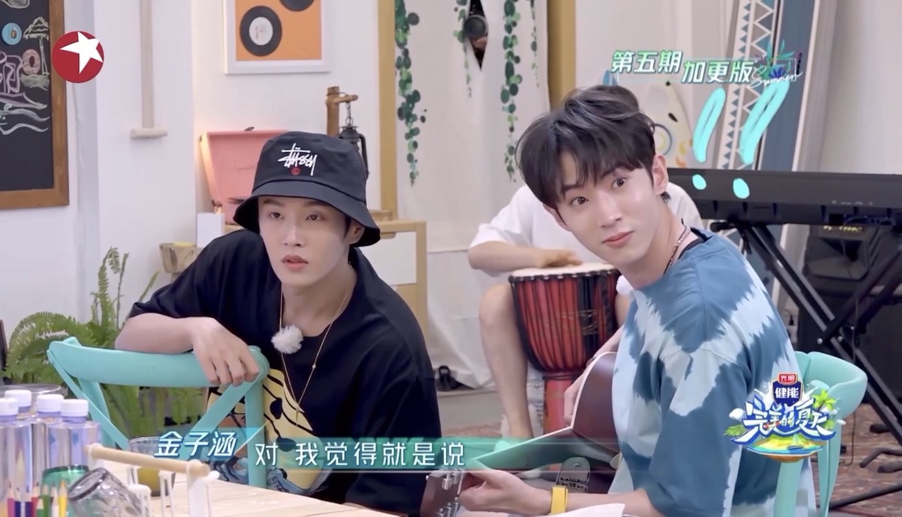 金子涵黄新淳演唱奇迹少女mv还原勇敢追梦超英形象