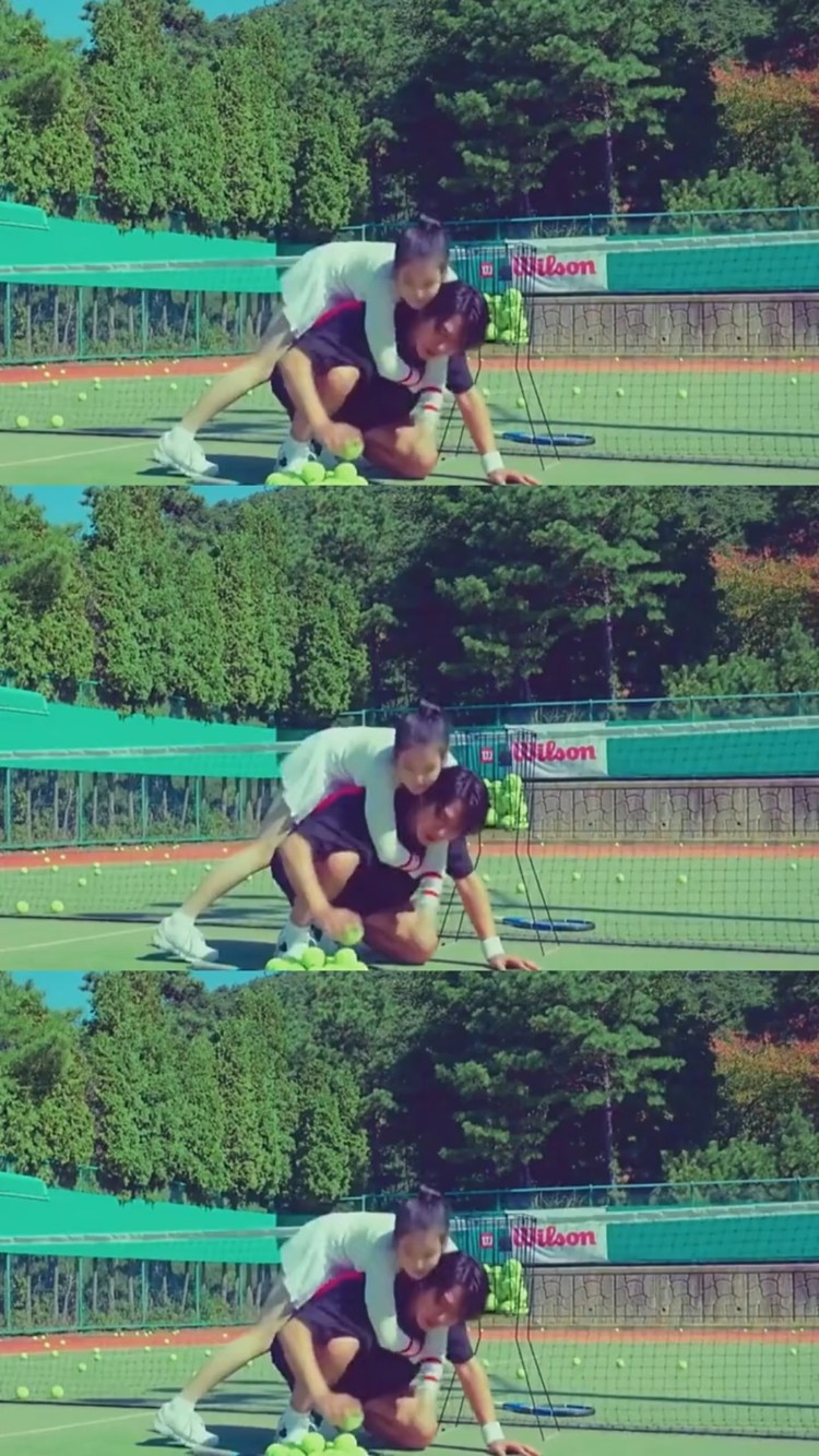  - IU李知恩 穿毛衣打网球，流得汗都是香的 