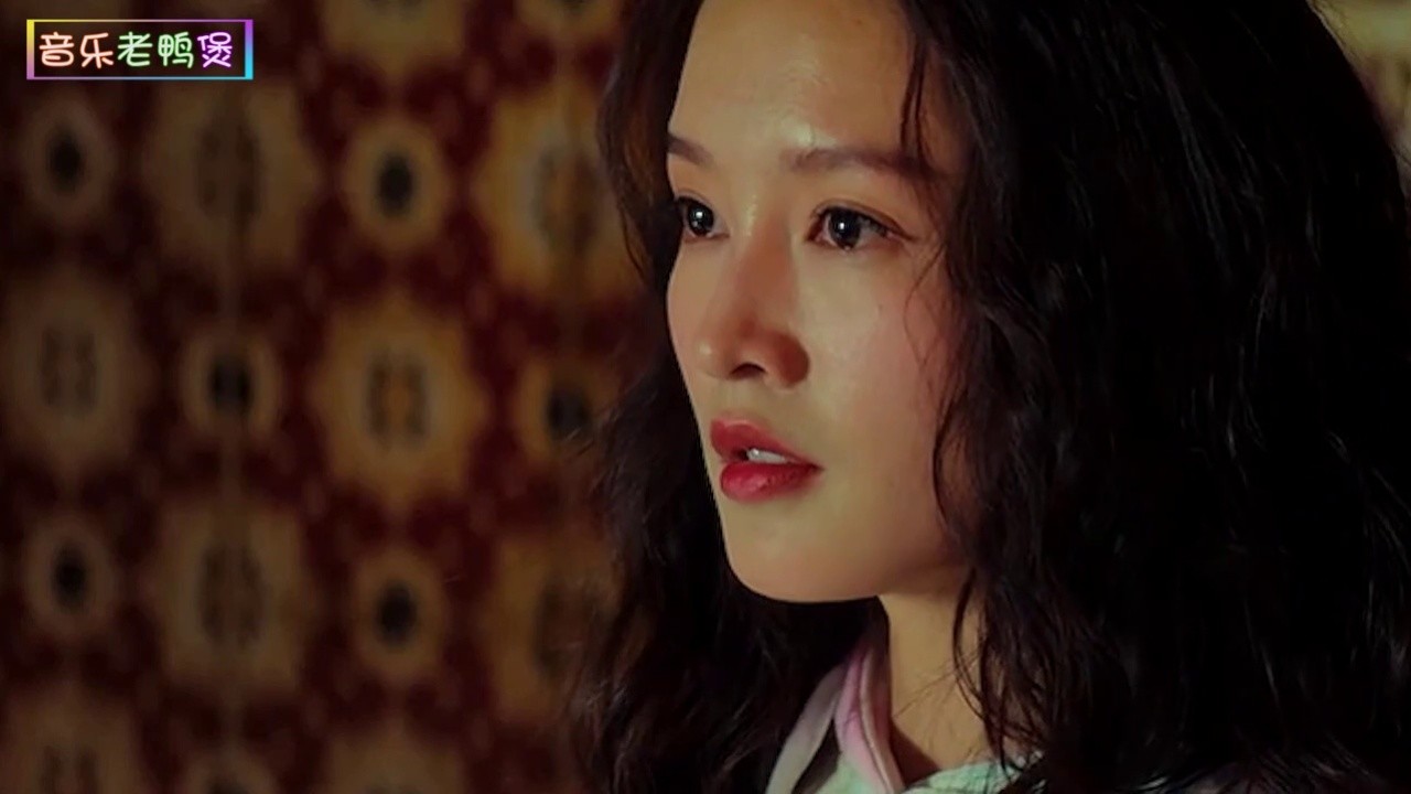 唯美李沁新歌上线,《温暖的抱抱》三部曲真的好听到爆