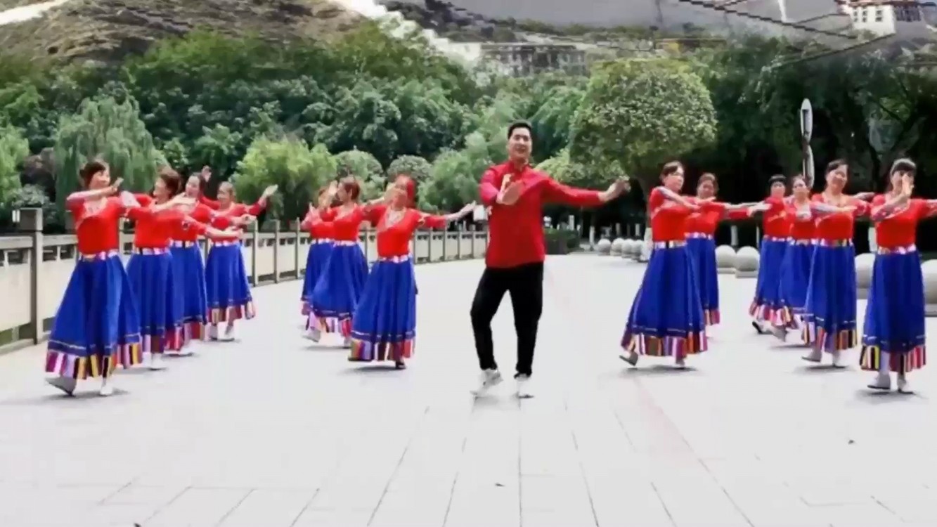  - 美丽的中保我的家乡》舞曲版KTV版