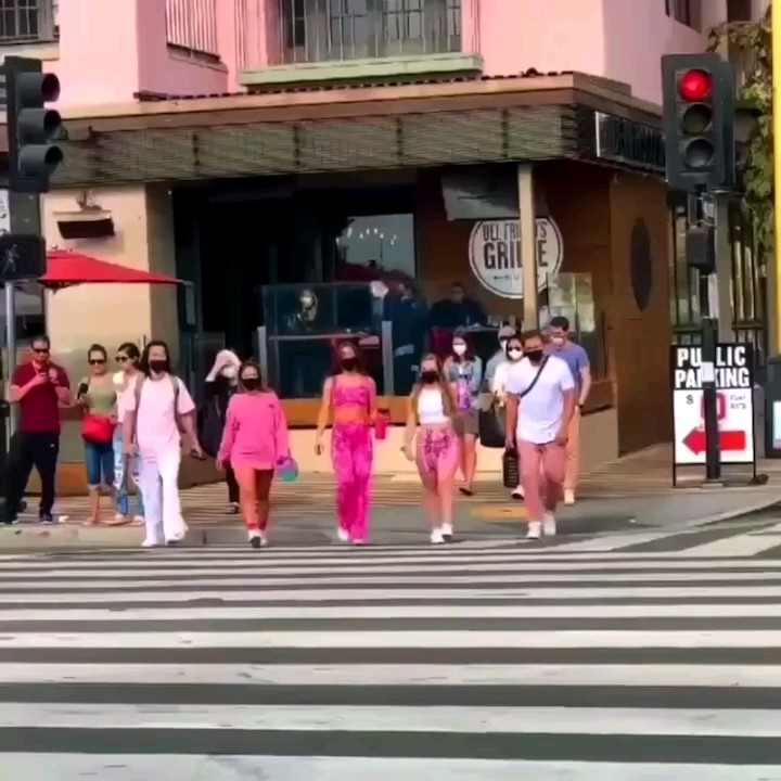  - 快乐无处不在