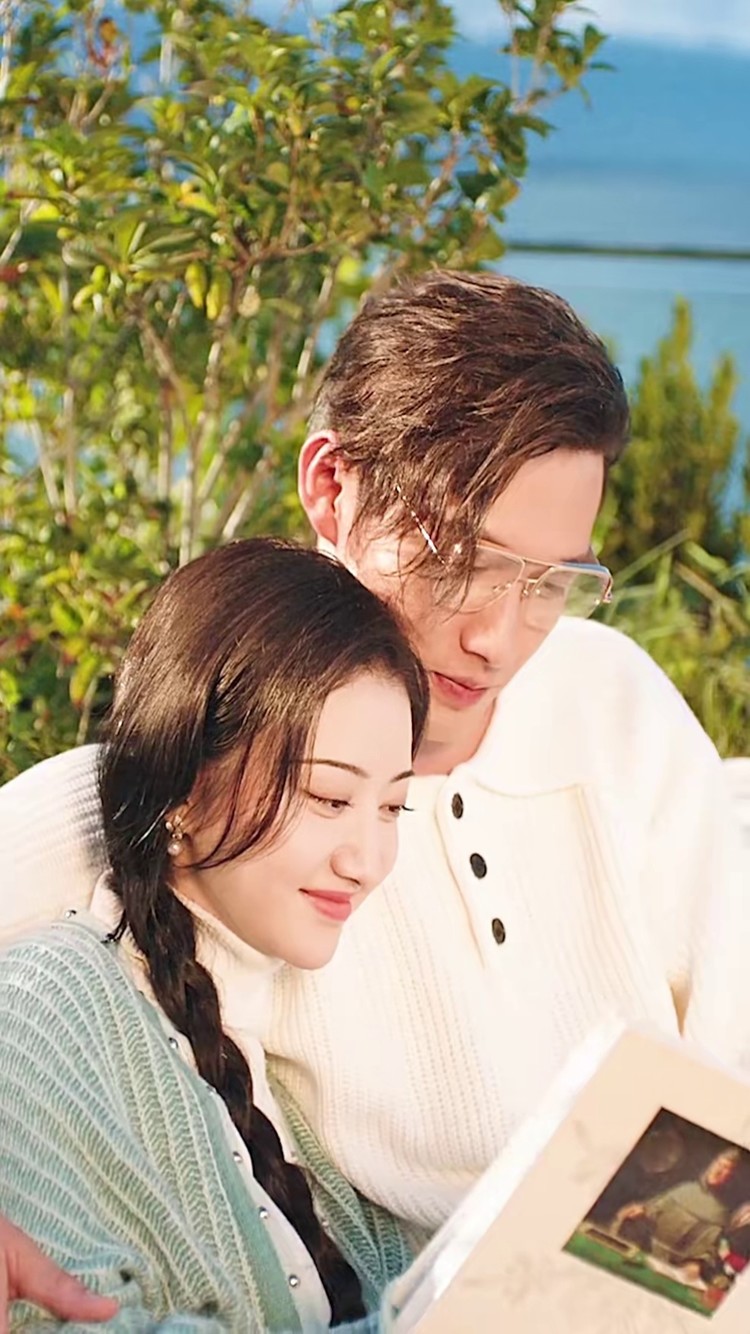 毕竟喜欢像一阵风,而爱是细水长流 #景甜 #张彬彬 #司藤