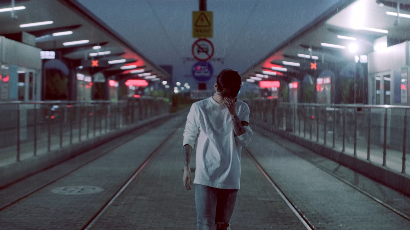  - 今夜有雨