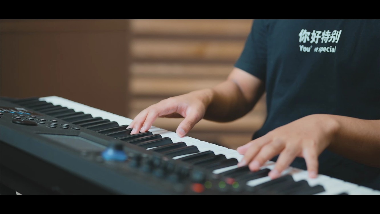  - MV把永远爱你写进诗的结尾