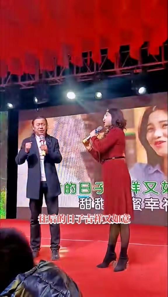 付飞社《儿女心中妈妈最伟大》mv(歌词版)-高清mv在线看-qq音乐-千万