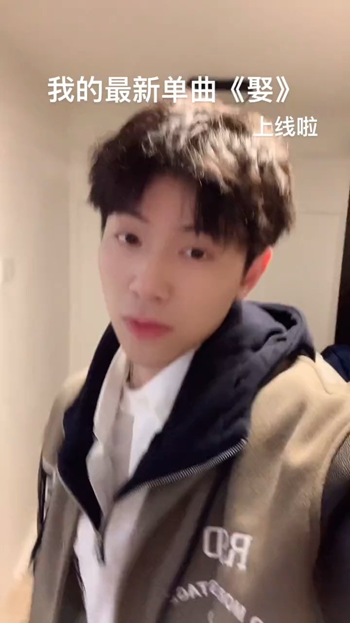  - 没有再回过头望，消失在了那远方