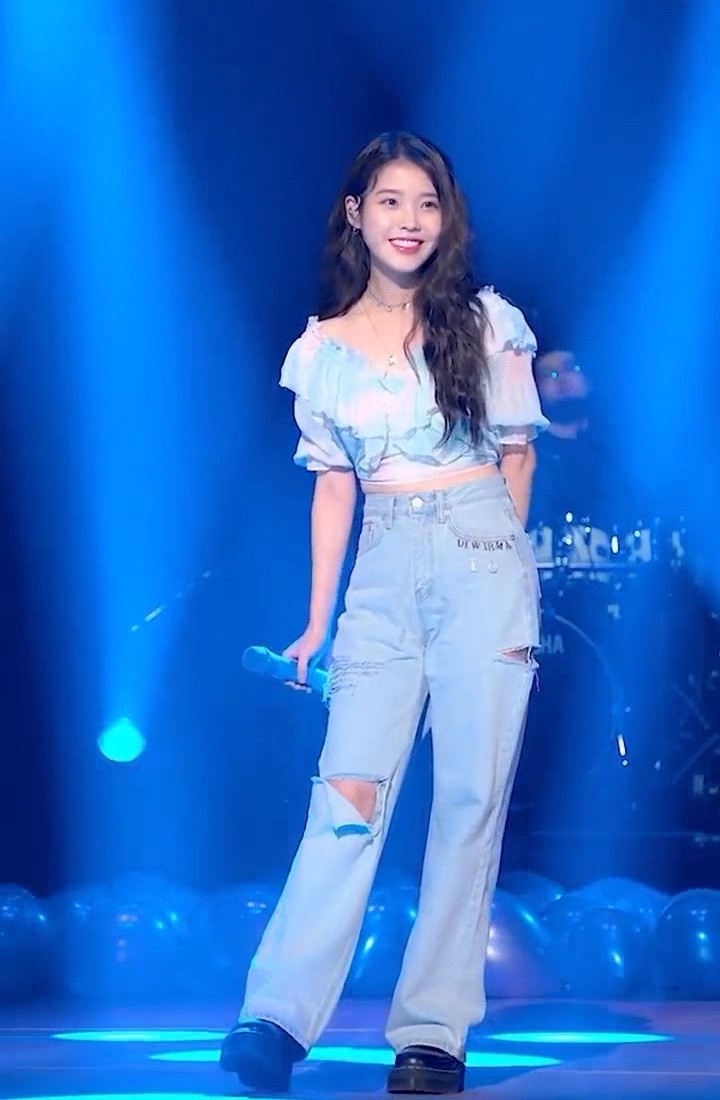 盘点iu李知恩曾翻唱过的三首中文歌曲