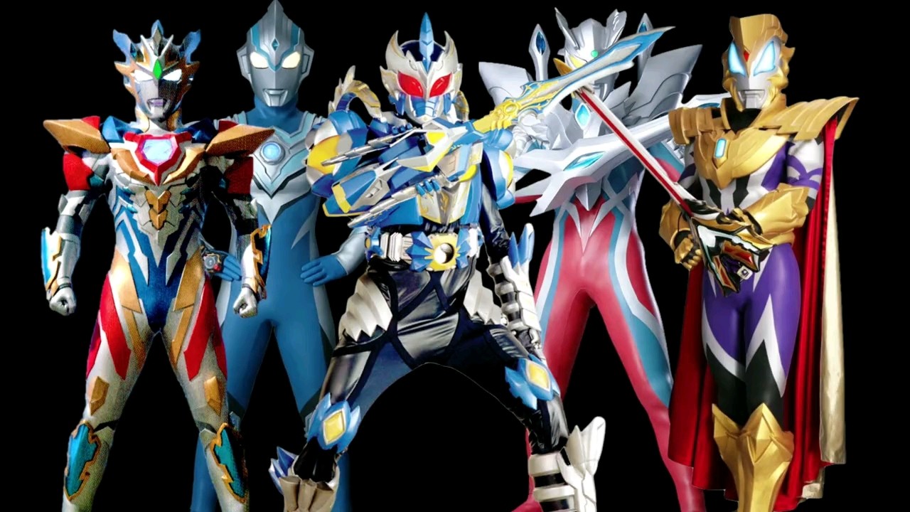 将铠甲勇士的片尾曲《光的战役》换成奥特曼画面.