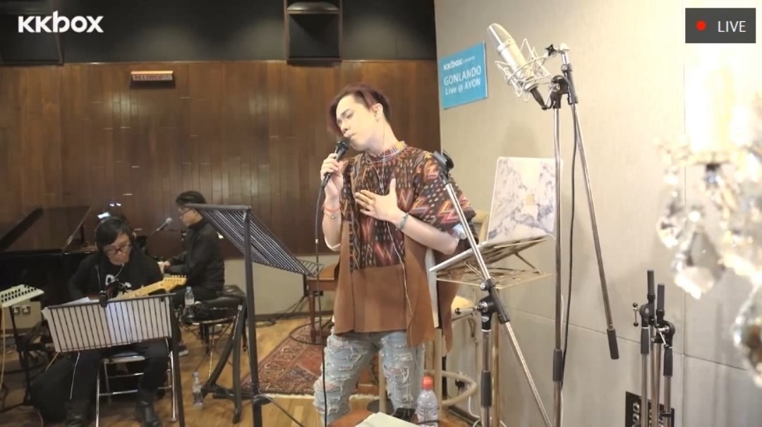  - 张敬轩 2016直播回放《张敬轩演扮天后：降两度演唱会》